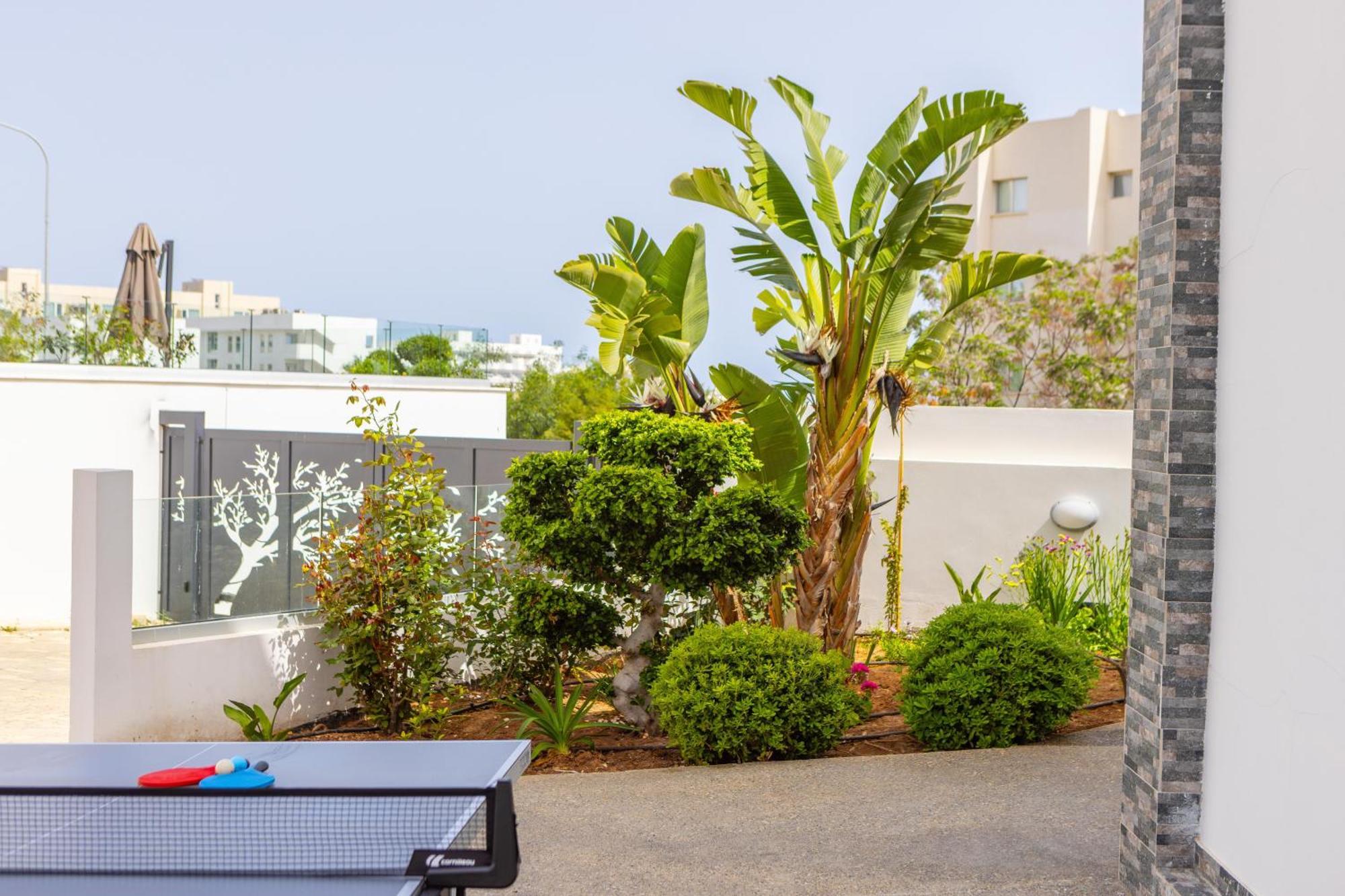 Fig Tree Bay Residences 5 プロタラス エクステリア 写真
